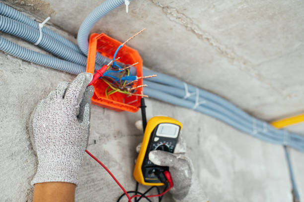 Best Circuit Breaker Repair  in Lake Waccamaw, NC